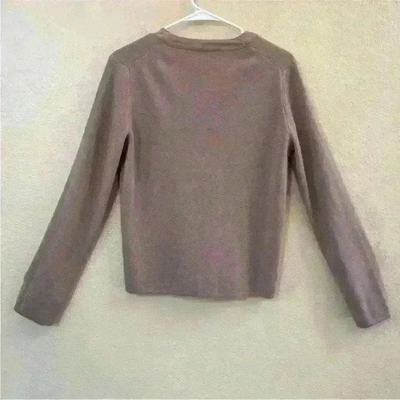 Bruno Magli- Wool/Cashmere Blend Brown V-Neck
Cardigan Women's Medium EUC! - Picture 8 of 11